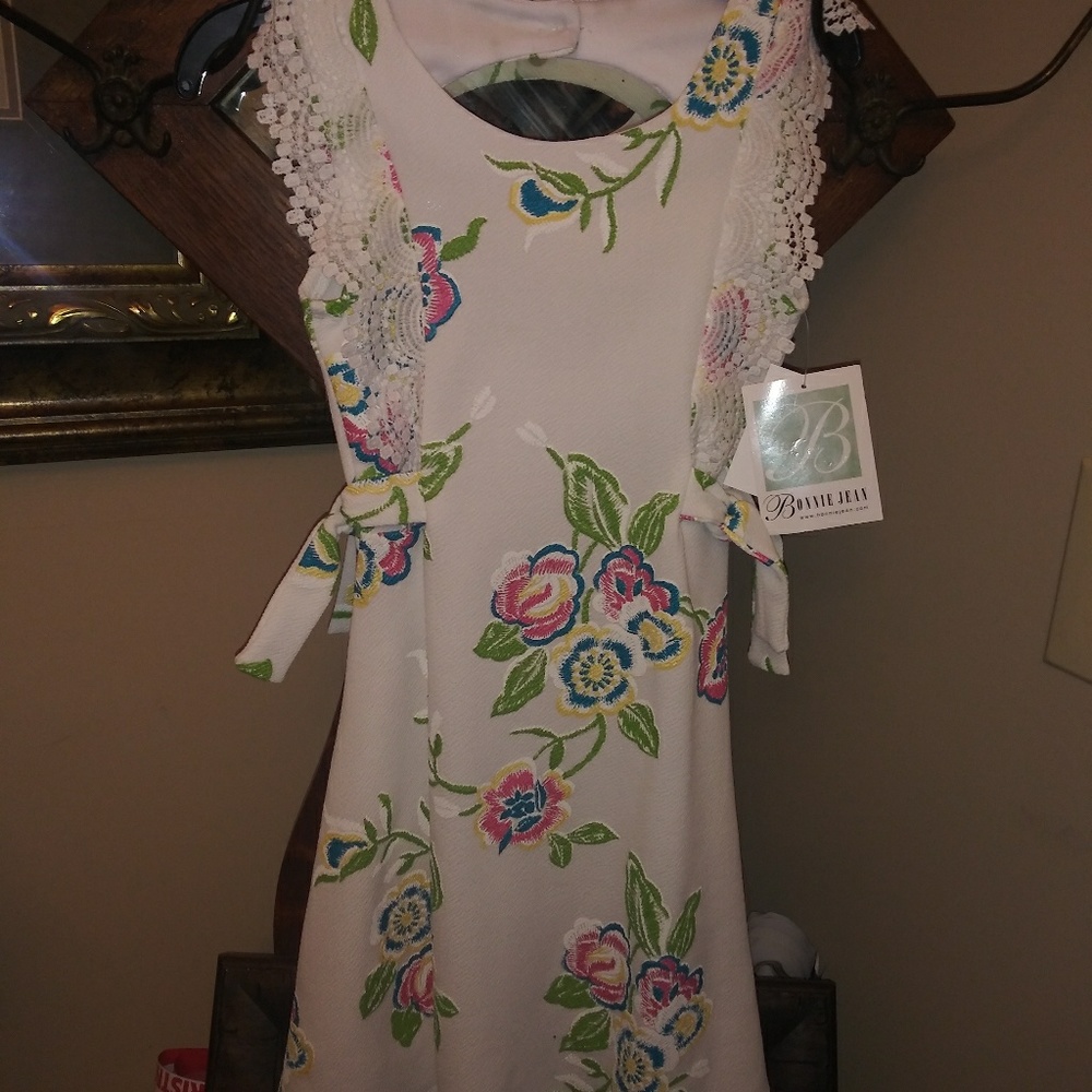 Bnwt Bonnie Jean raised floral dress 10